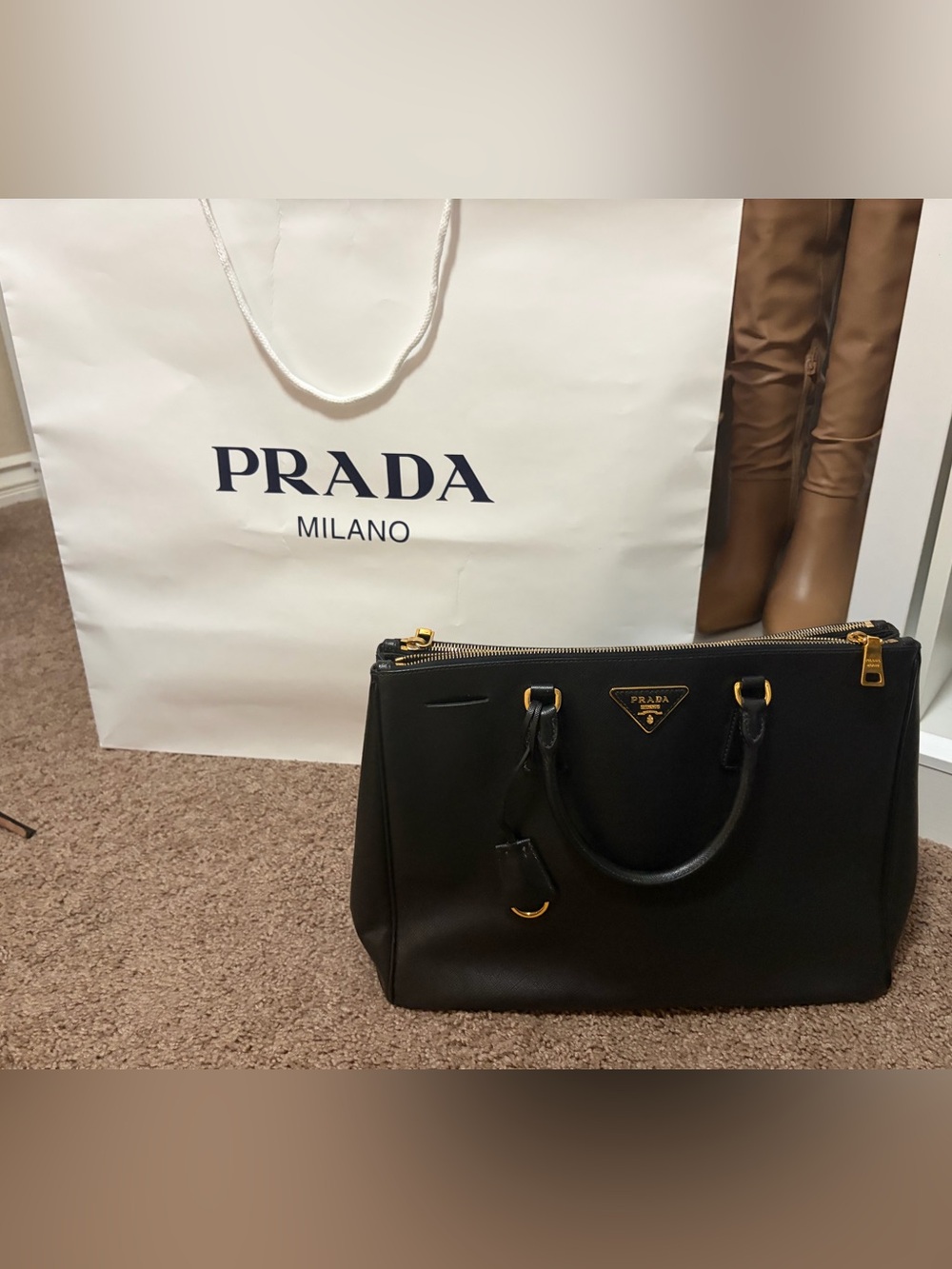 Authentic Black Leather Prada Medium Galleria Saffiano Lux Shopping Bag